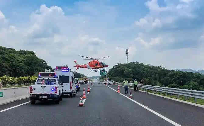 莱芜区高速公路汽车救援案例